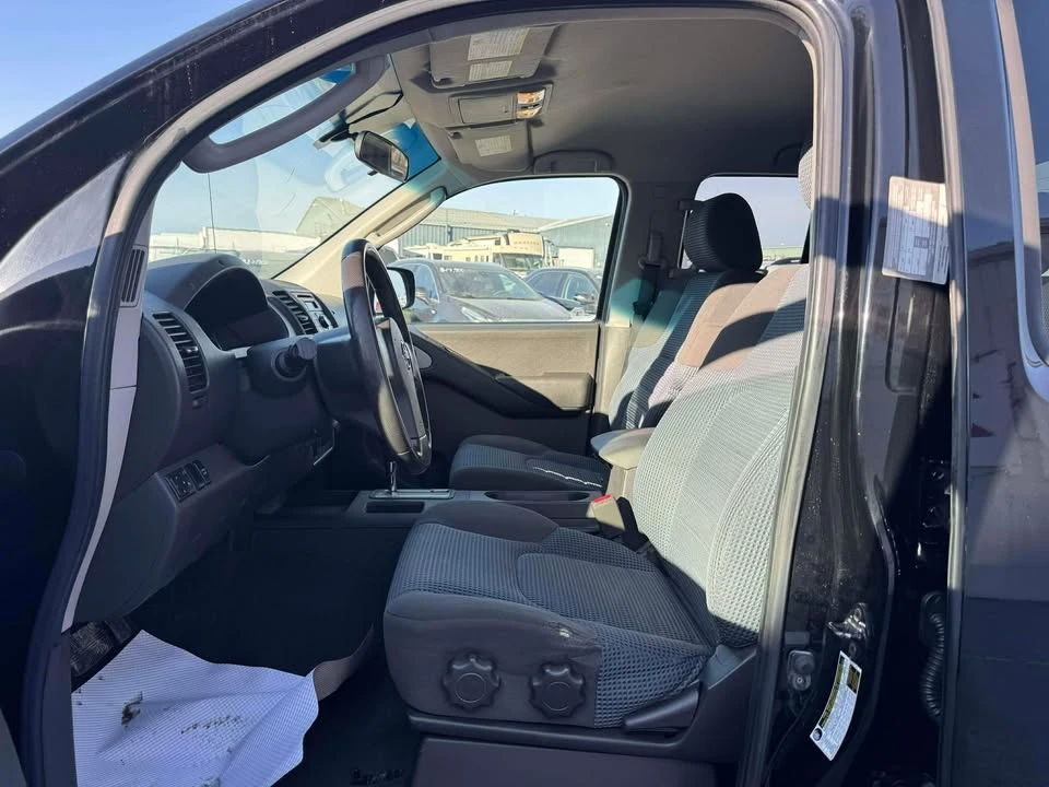 2008 Nissan Frontier 2nd Gen - Image 8 of 17
