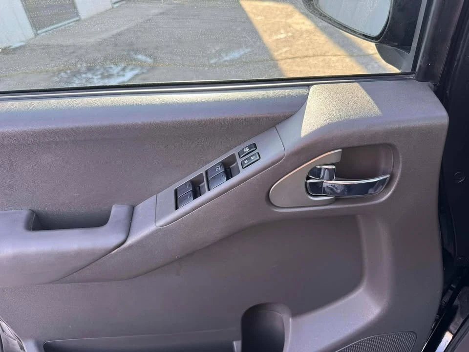 2008 Nissan Frontier 2nd Gen - Image 13 of 17