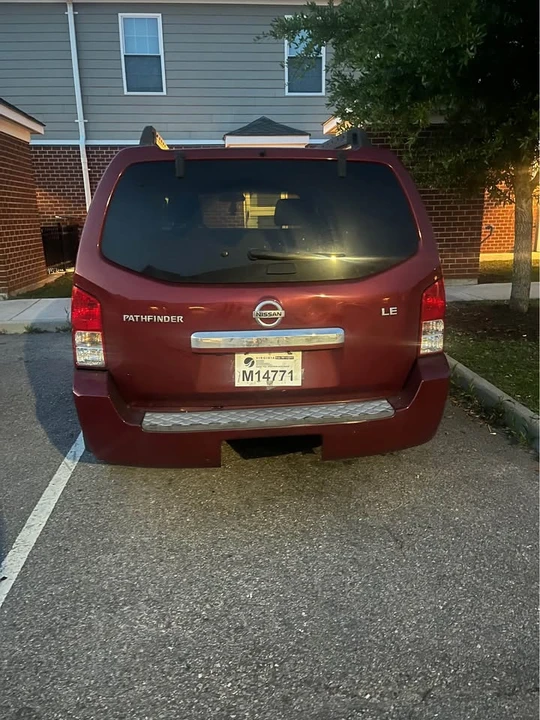 2008 Nissan Pathfinder 3rd Gen - Image 3 of 4