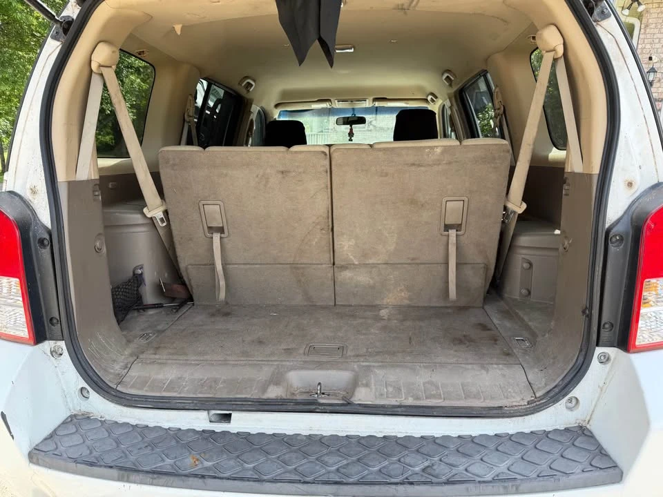 2008 Nissan Pathfinder 3rd Gen - Image 8 of 8