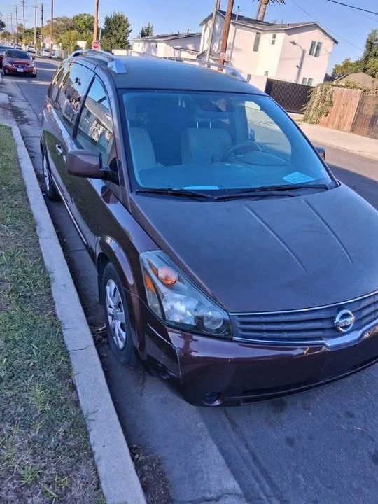 2008 Nissan Quest - Image 2 of 4