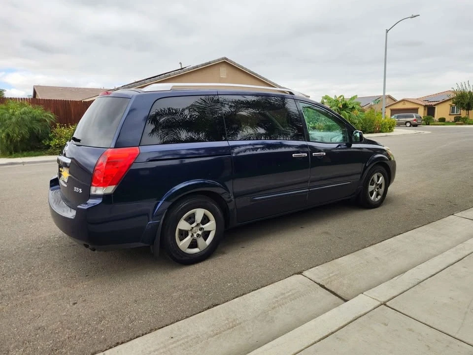 2008 Nissan Quest - Image 3 of 7