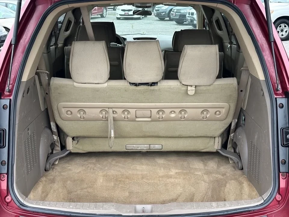 2008 Nissan Quest - Image 12 of 13