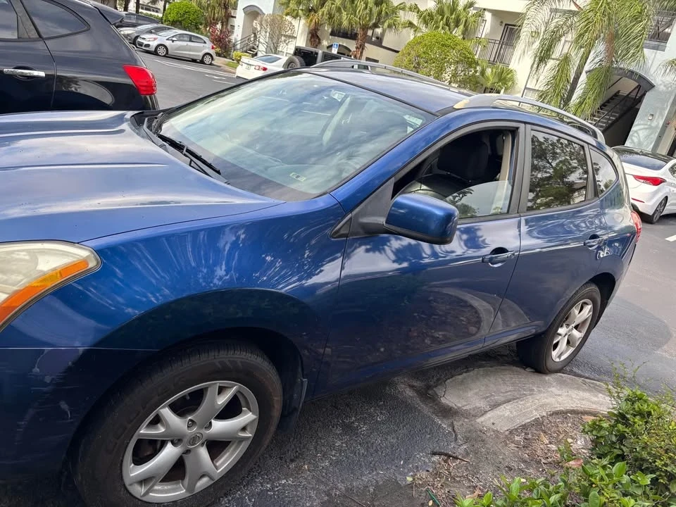 2008 Nissan Rogue - Image 2 of 5