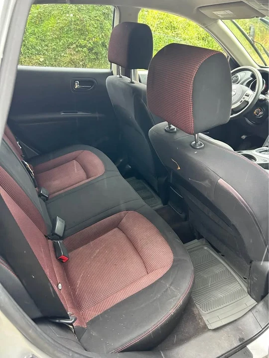 2008 Nissan Rogue - Image 11 of 13