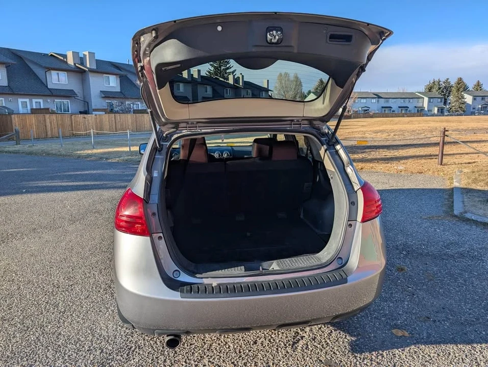 2008 Nissan Rogue - Image 8 of 15