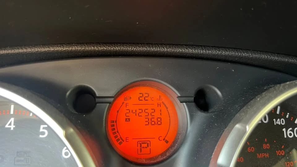 2008 Nissan Rogue - Image 3 of 5