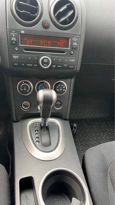 2008 Nissan Rogue - Image 10 of 12