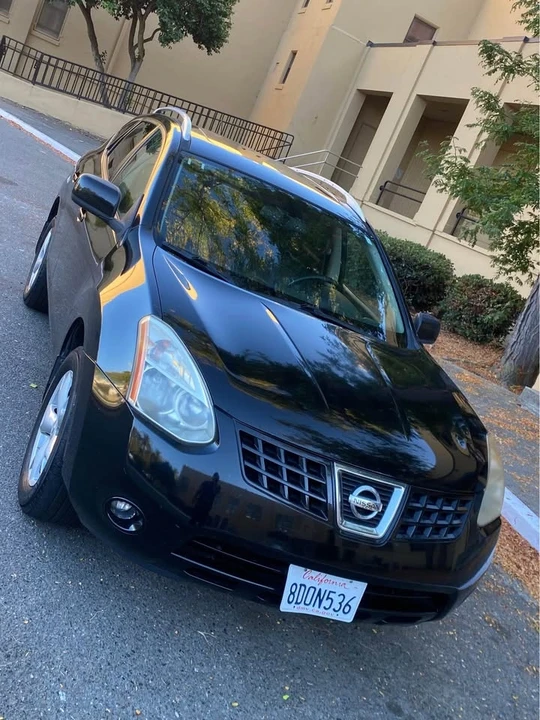 2008 Nissan Rogue - Image 8 of 17