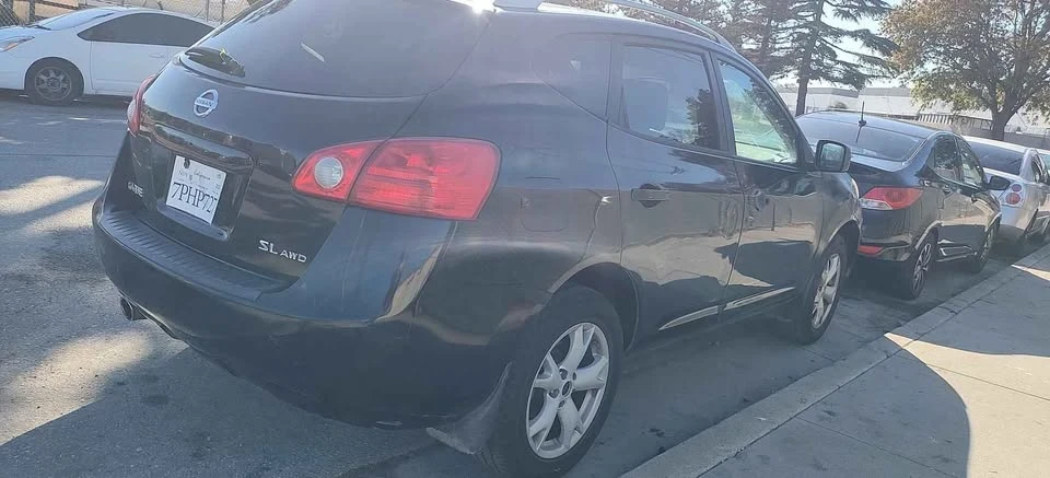 2008 Nissan Rogue - Image 3 of 7