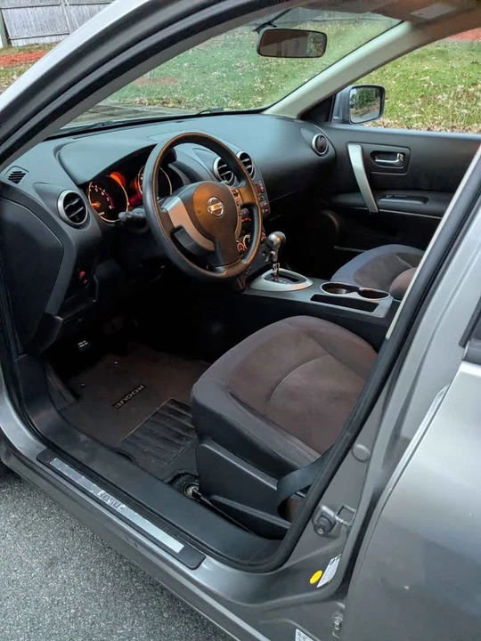 2008 Nissan Rogue - Image 3 of 9
