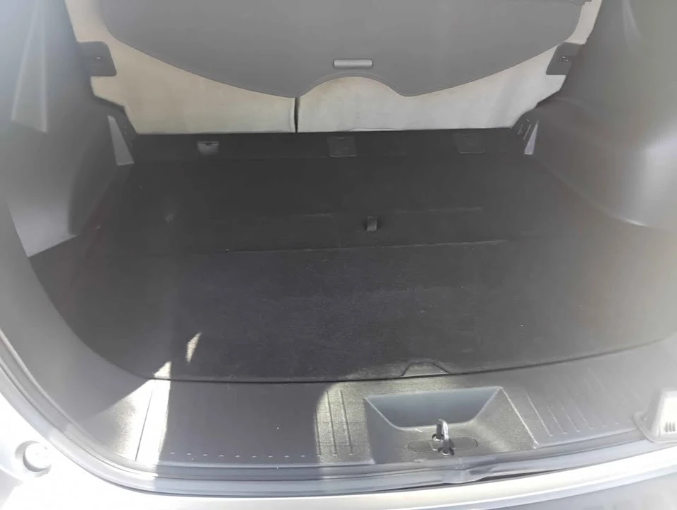 2008 Nissan Rogue - Image 9 of 13