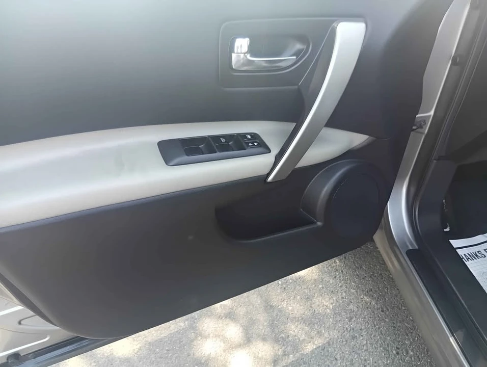 2008 Nissan Rogue - Image 10 of 13