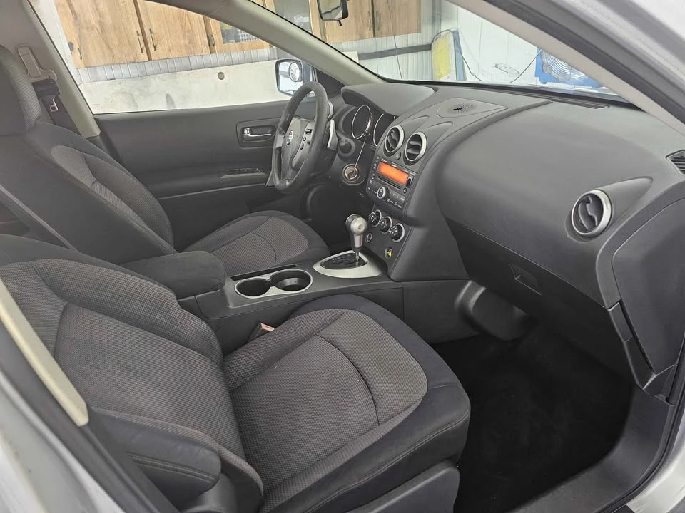 2008 Nissan Rogue - Image 4 of 10