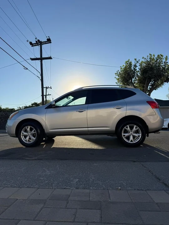 2008 Nissan Rogue - Image 4 of 11