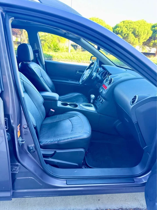 2008 Nissan Rogue - Image 9 of 16