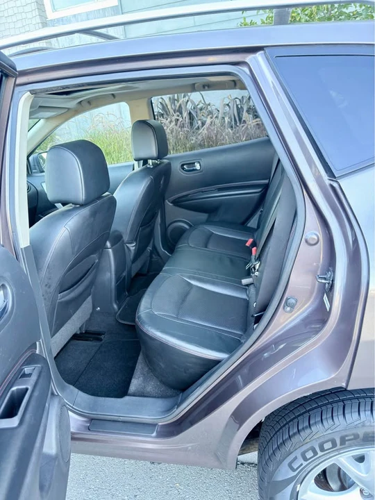 2008 Nissan Rogue - Image 8 of 16