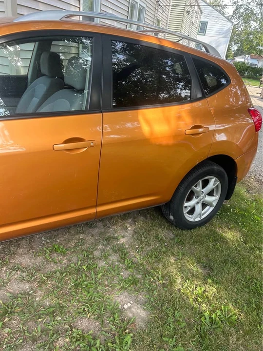 2008 Nissan Rogue - Image 2 of 6