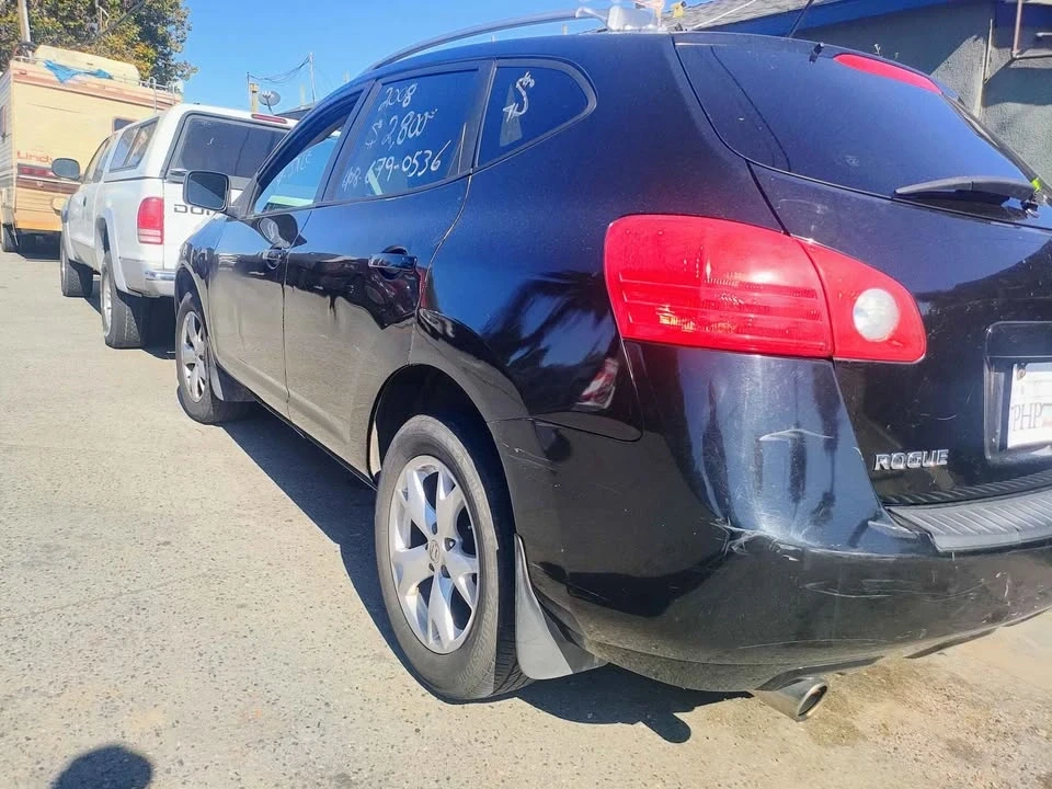 2008 Nissan Rogue - Image 2 of 6