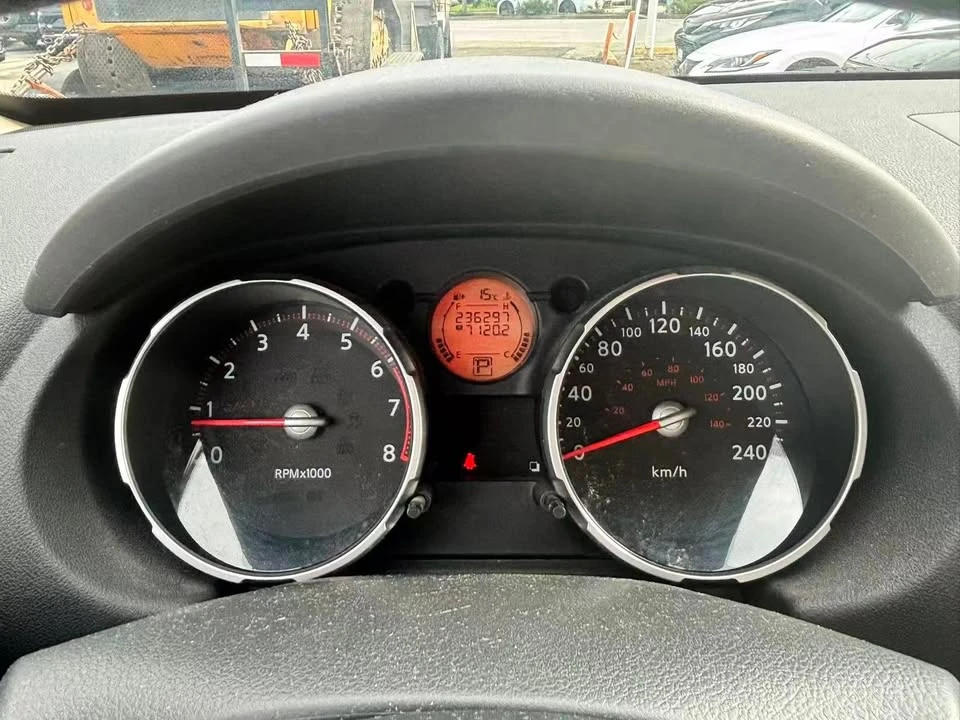 2008 Nissan Rogue - Image 12 of 17