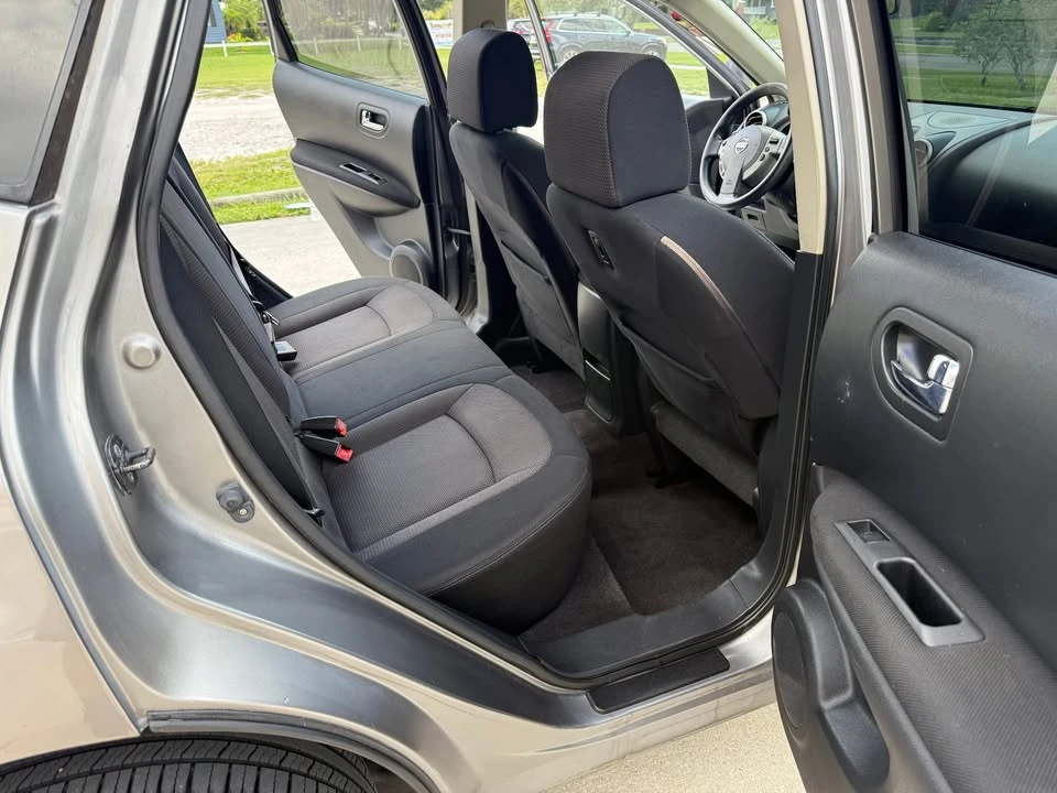 2008 Nissan Rogue - Image 9 of 16