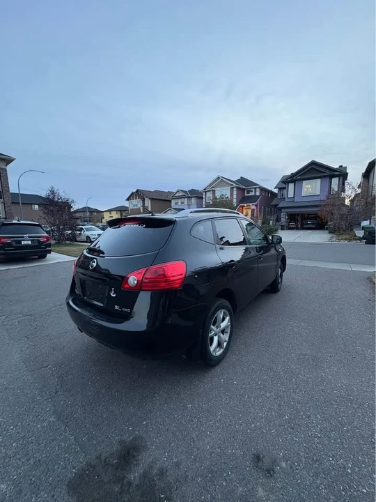 2008 Nissan Rogue - Image 2 of 10
