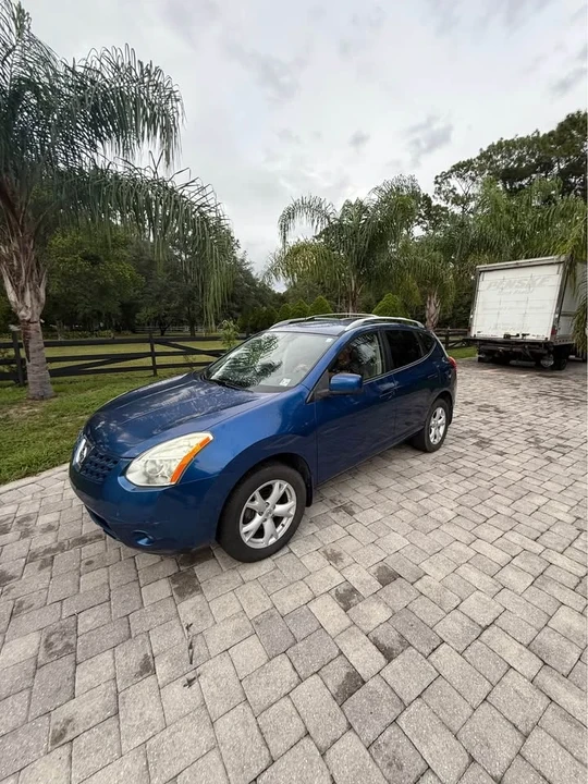 2008 Nissan Rogue - Image 4 of 10