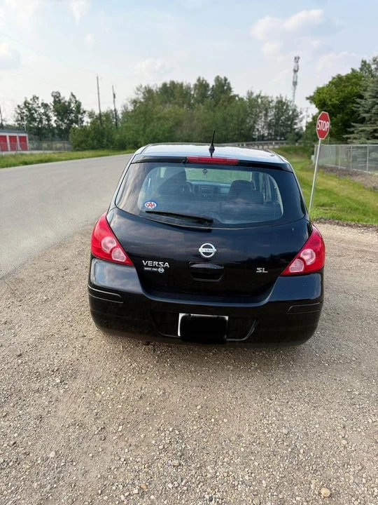2008 Nissan Versa - Image 8 of 9