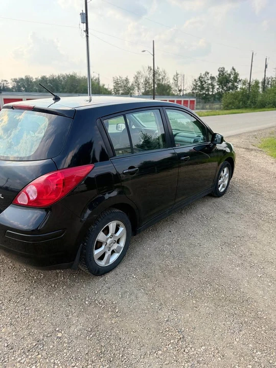 2008 Nissan Versa - Image 9 of 9