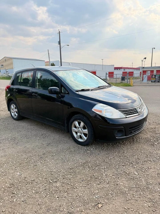 2008 Nissan Versa - Image 3 of 9