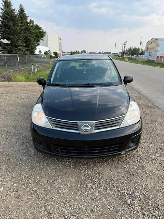 2008 Nissan Versa - Image 7 of 9