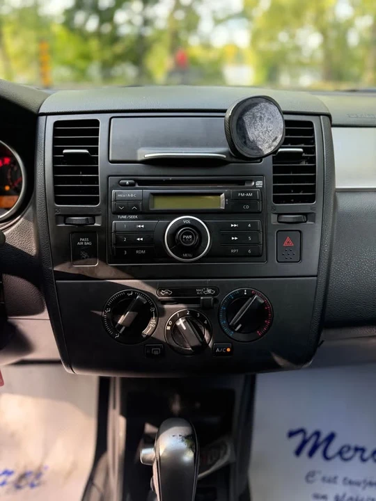 2008 Nissan Versa - Image 12 of 14