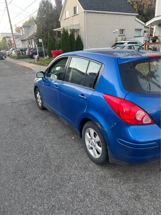 2008 Nissan Versa - Image 2 of 6