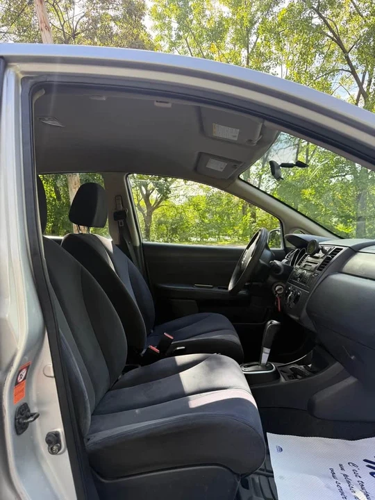 2008 Nissan Versa - Image 9 of 14