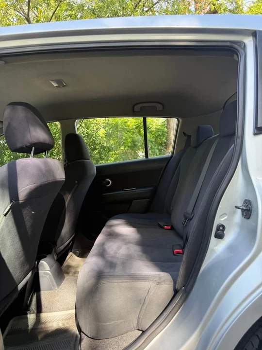 2008 Nissan Versa - Image 8 of 14