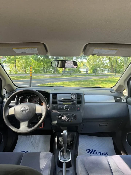 2008 Nissan Versa - Image 11 of 14