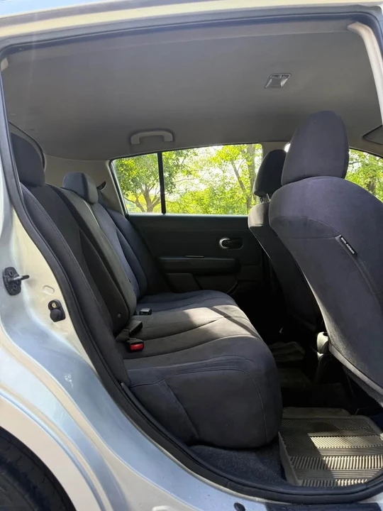 2008 Nissan Versa - Image 7 of 14