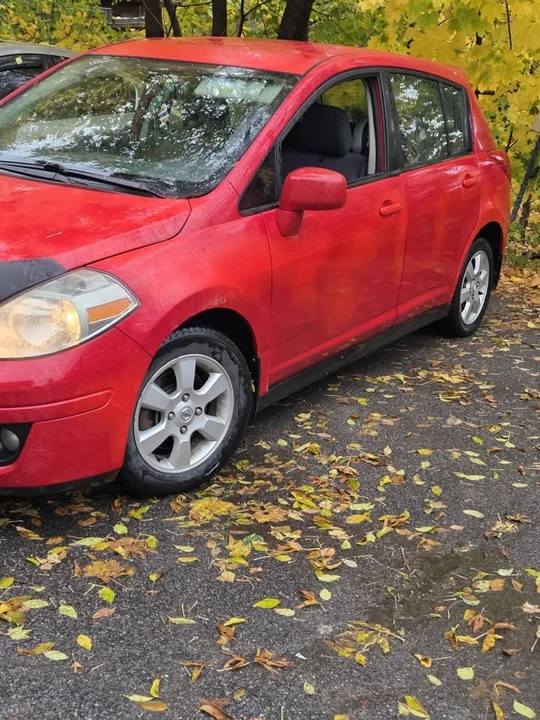 2008 Nissan Versa - Image 3 of 7