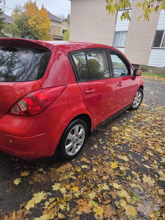 2008 Nissan Versa - Image 5 of 7