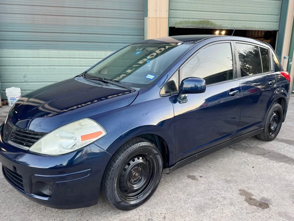 2008 Nissan Versa - Image 3 of 6