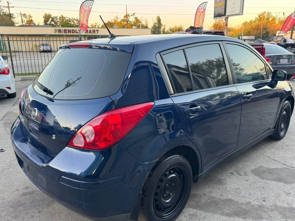 2008 Nissan Versa - Image 6 of 6