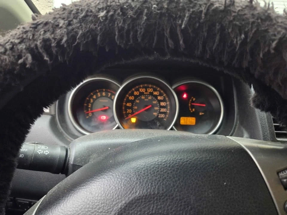 2008 Nissan Versa - Image 7 of 7