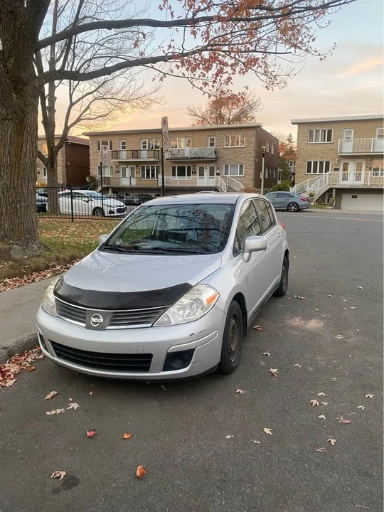 2008 Nissan Versa - Image 2 of 2