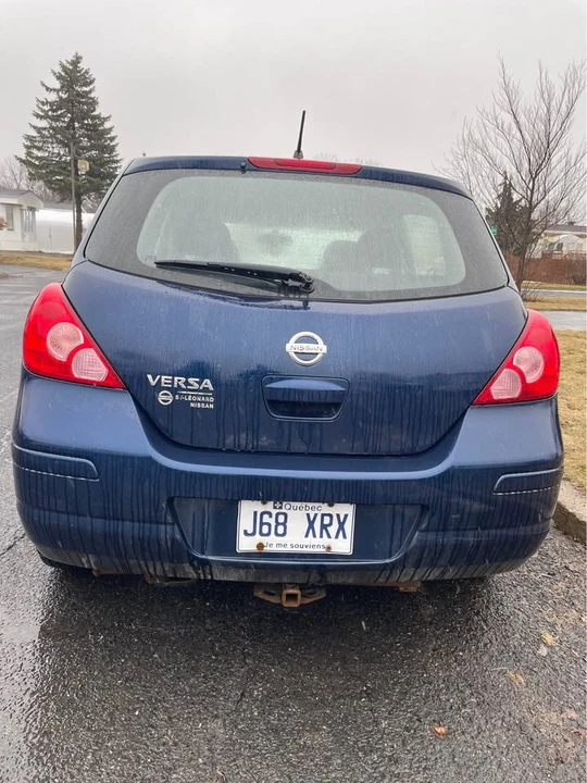 2008 Nissan Versa - Image 2 of 5