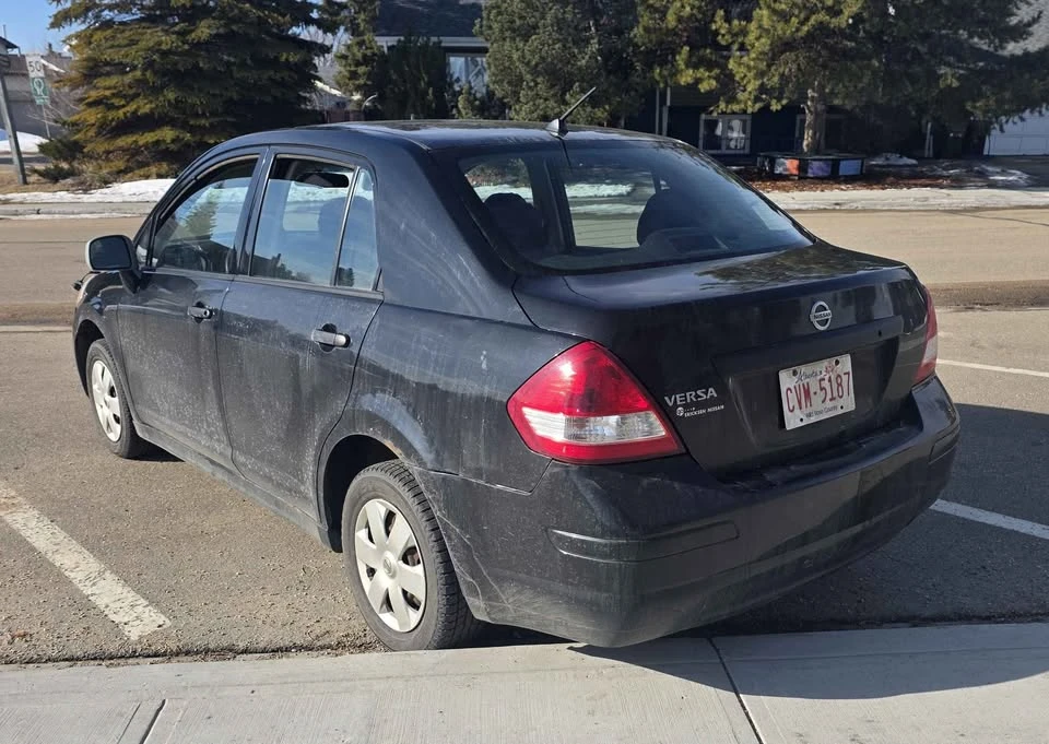 2008 Nissan Versa - Image 5 of 9