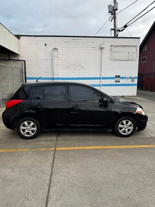 2008 Nissan Versa - Image 8 of 14