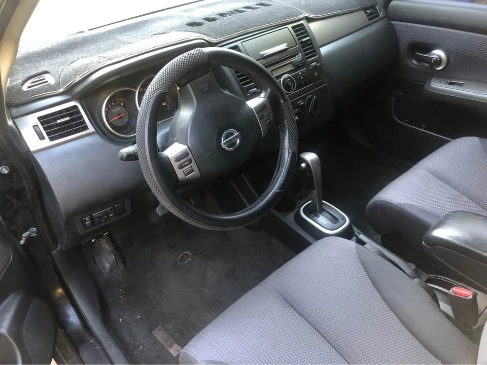 2008 Nissan Versa - Image 3 of 12
