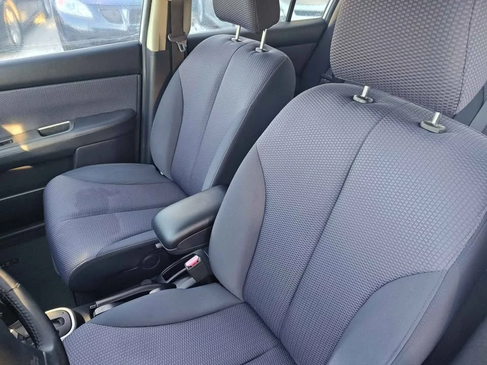 2008 Nissan Versa - Image 8 of 10