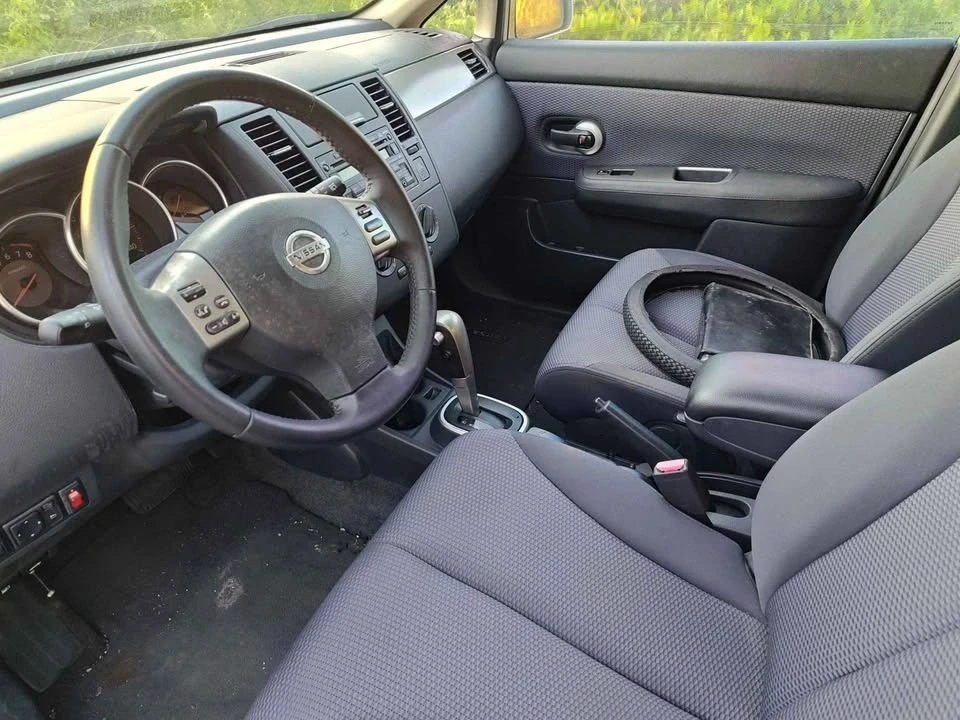 2008 Nissan Versa - Image 2 of 4