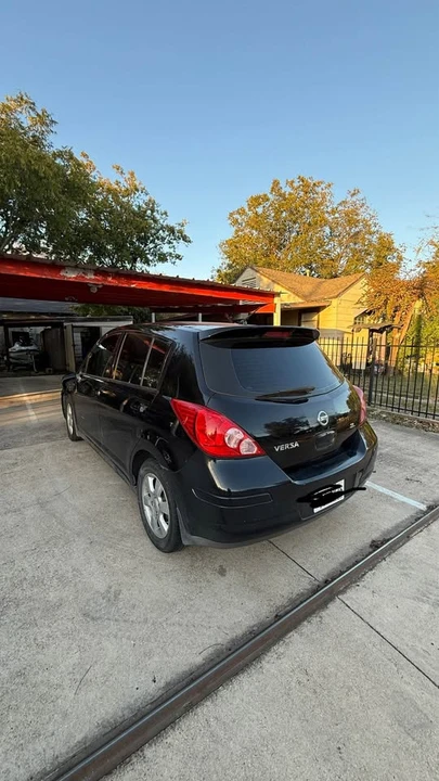 2008 Nissan Versa - Image 3 of 11